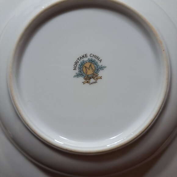 Noritake China Soup Bowl Floral & Gold Trim Pattern 1 replacement - Picture 6 of 7